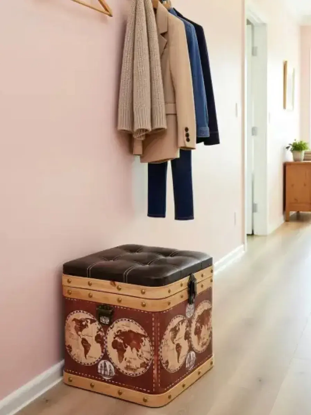 Пуфик для прихожей с ящиком 48*48*49 см