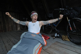 Про материалы спальников