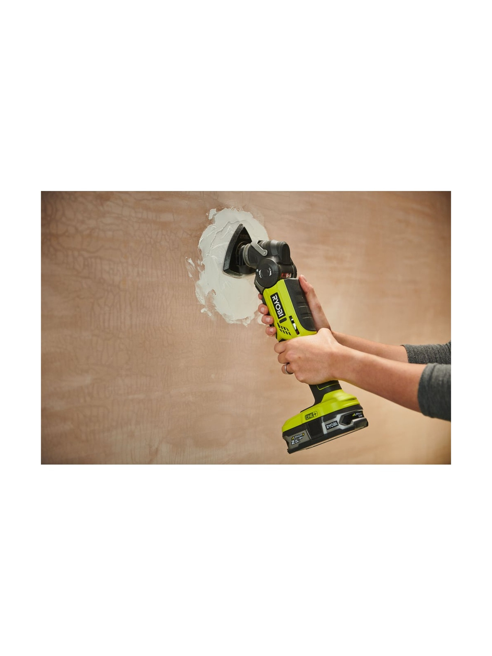 Многофункциональный инструмент Ryobi ONE+ R18MT-0  без аккумулятора в комплекте 5133002466