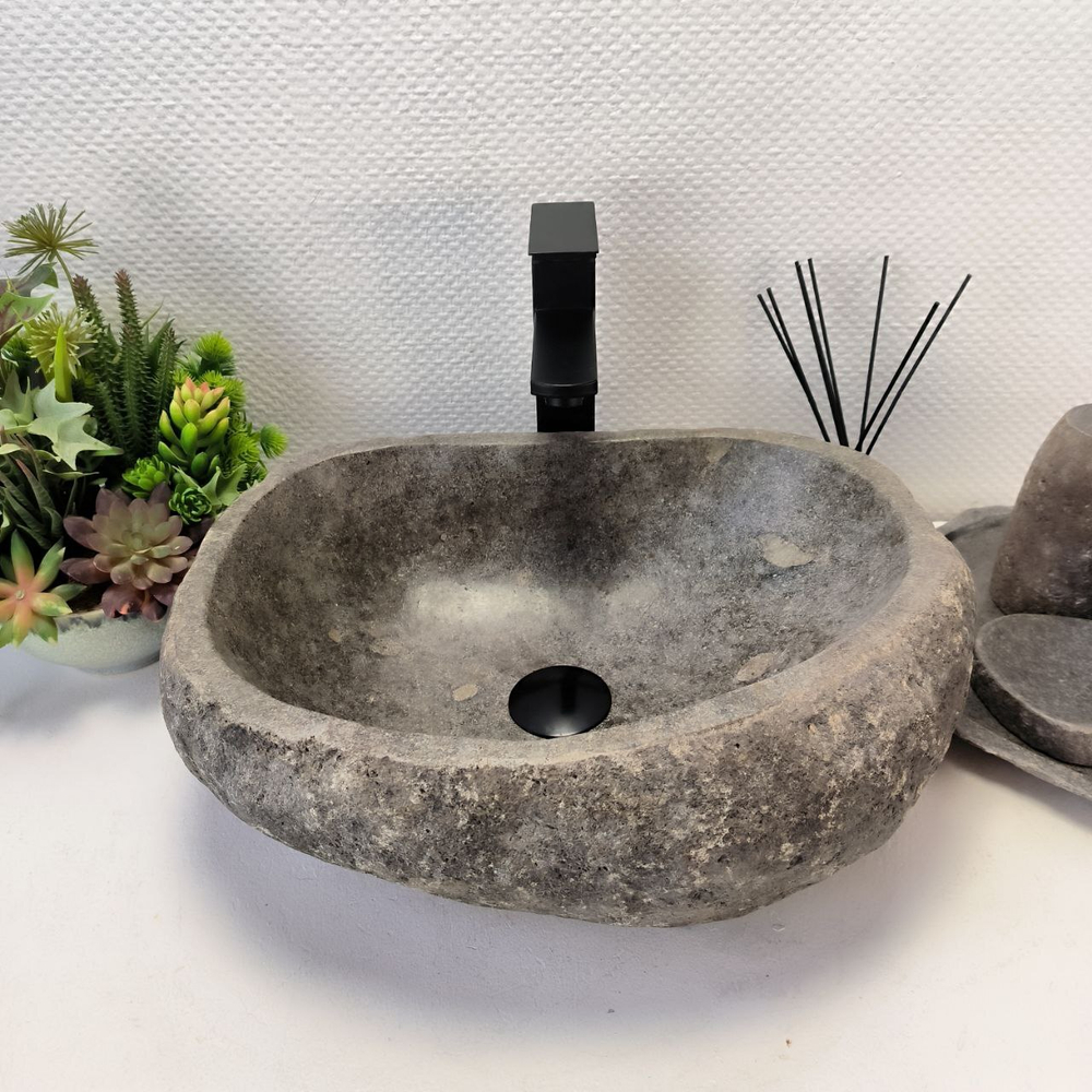 Раковина из речного камня RS-63557 (46*36*15) 0122
