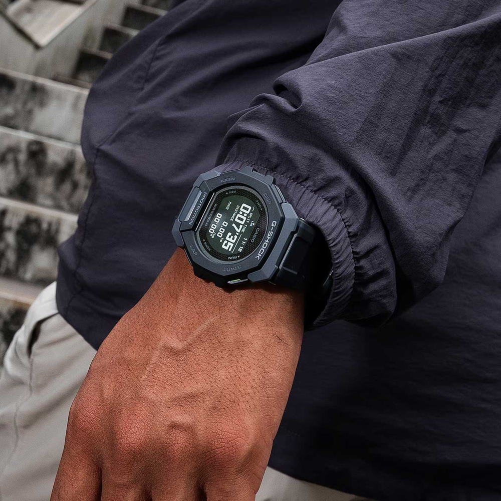 Часы Casio GBD-300-1