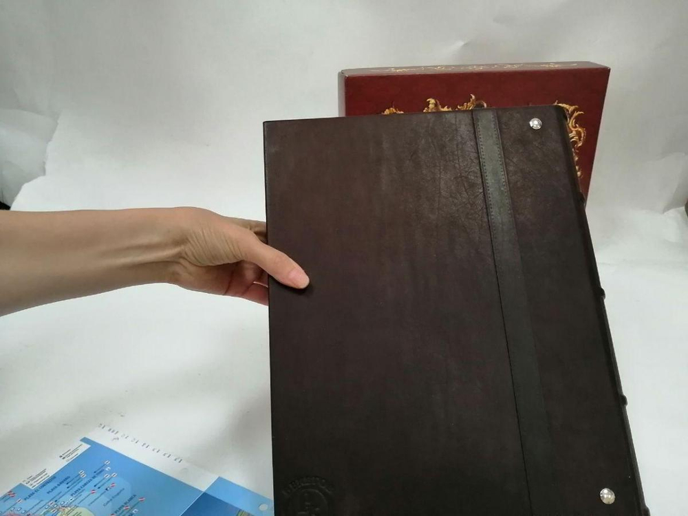 Родословная книга "Восход" в обложке из натуральной кожи