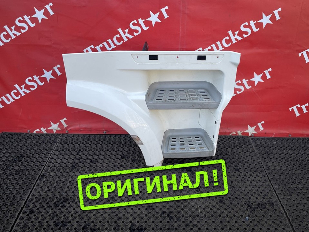 Корпус подножек правый 2019г.