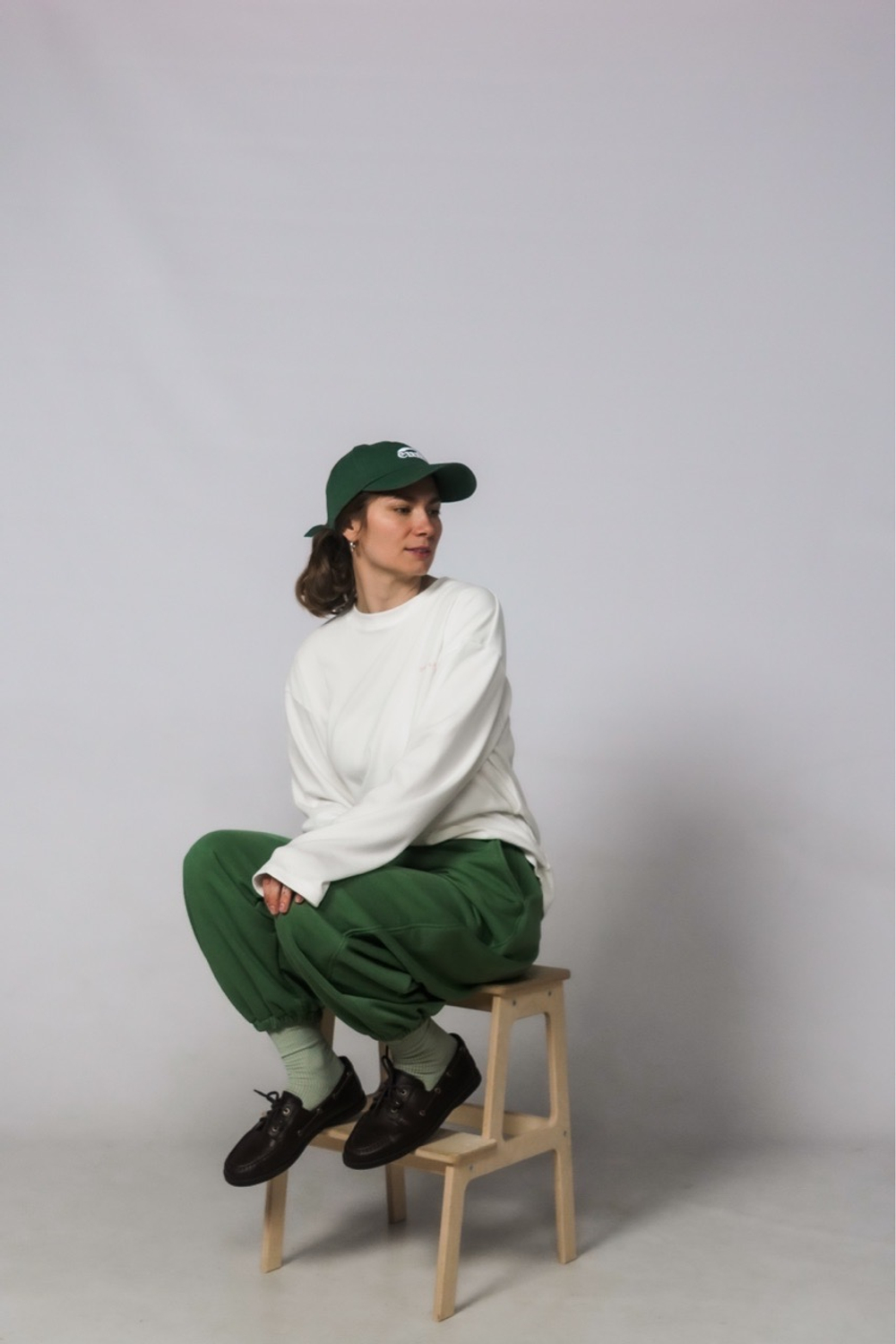 Брюки-бананы из футера без начеса "Трава"