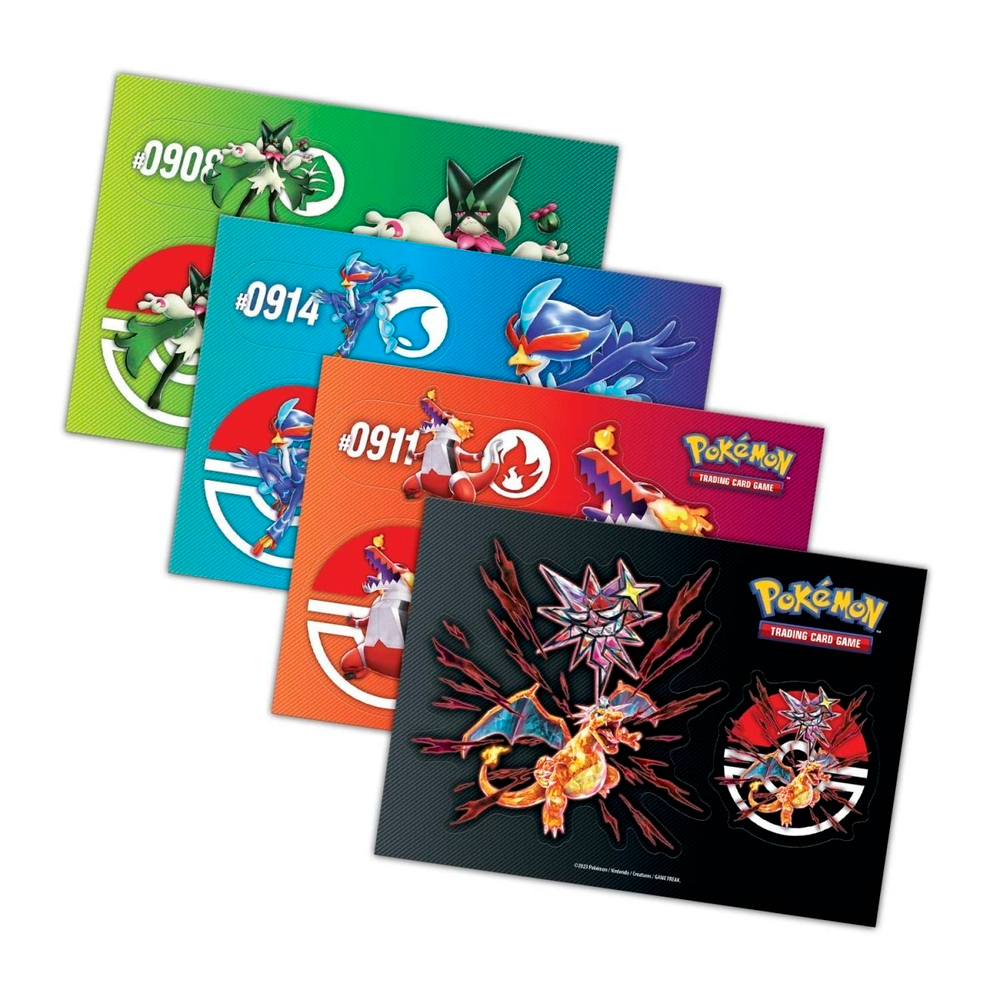 Charizard Collectors Chest 2023