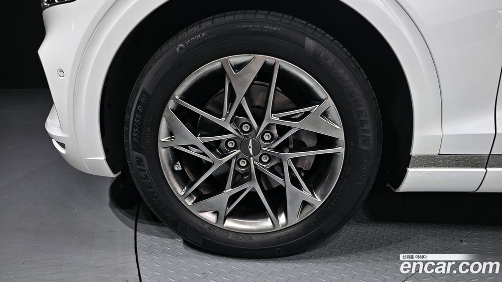 Genesis GV70 2.2 Дизель 2WD (02.2021)