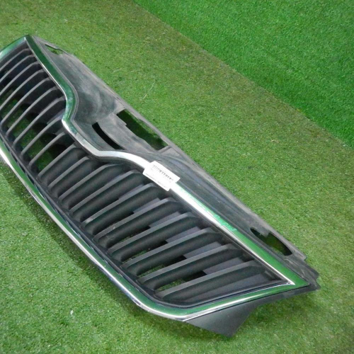 Решетка радиатора Skoda Rapid (2012-2020)