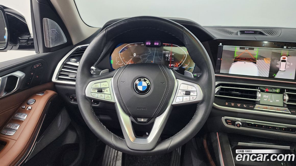 BMW X7 (G07) xDrive 40i Design Pure Excellence 7-и местный (02.2022)
