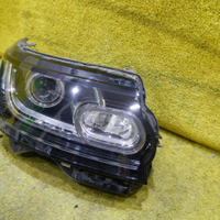 Фара правая Range Rover Vogue 4 L405 (2012-2017) ксенон (в пленке)