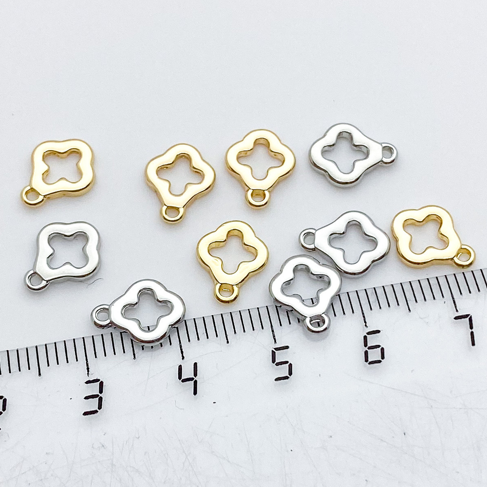 Подвеска Клевер, цвет золото, размер 10*8 мм, цена за 1 шт