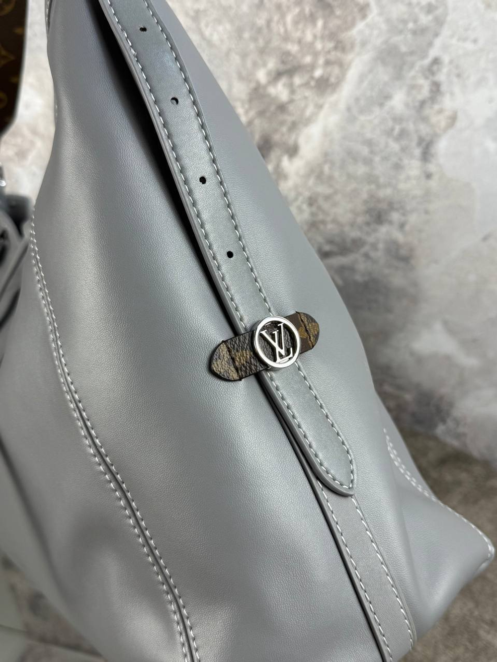 Сумка Louis Vuitton
