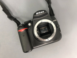 Nikon D5000 + 18-55mm (5.500 кадров)