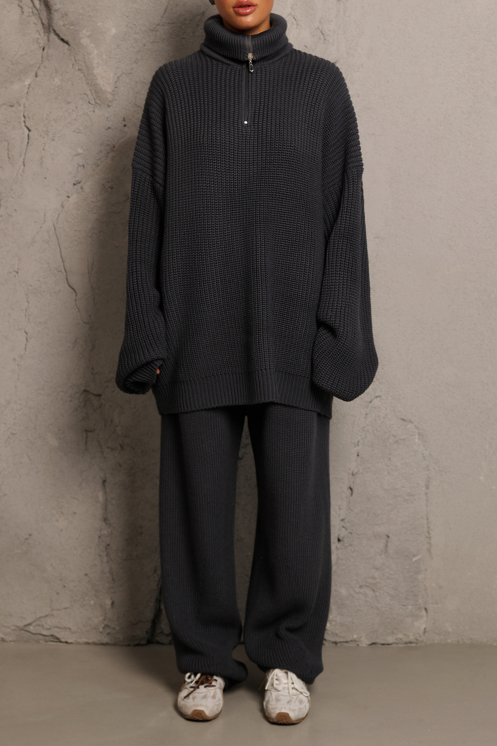 Брюки вязаные