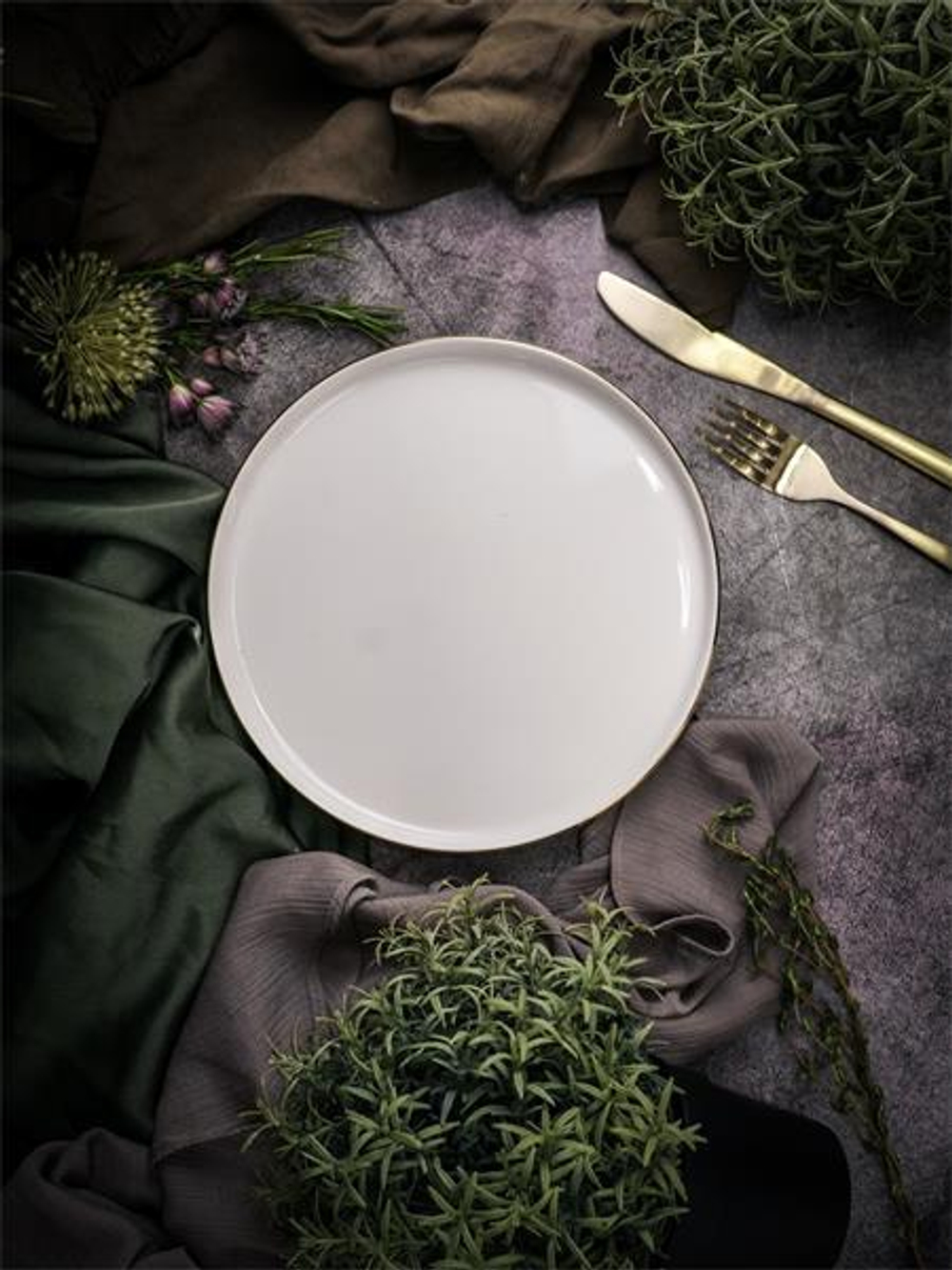 Тарелка мелкая 21см CHOPIN GOLD