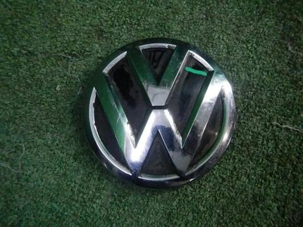 Эмблема решетки радиатора VW Polo sedan 5 (2015-2020)