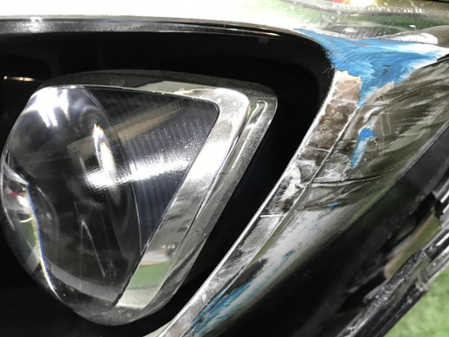 Битая Фара левая Mercedes GLA x156 (2017-2020) LED