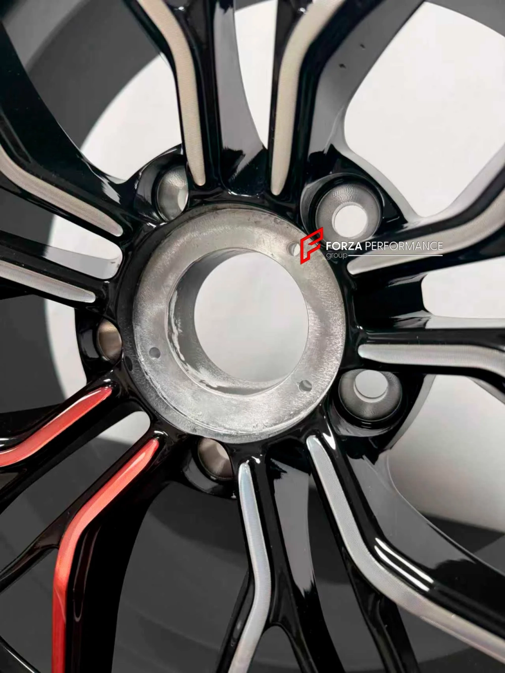 КОВАНЫЕ ДИСКИ ДЛЯ TRIUMPH ROCKET 3 GT 2023