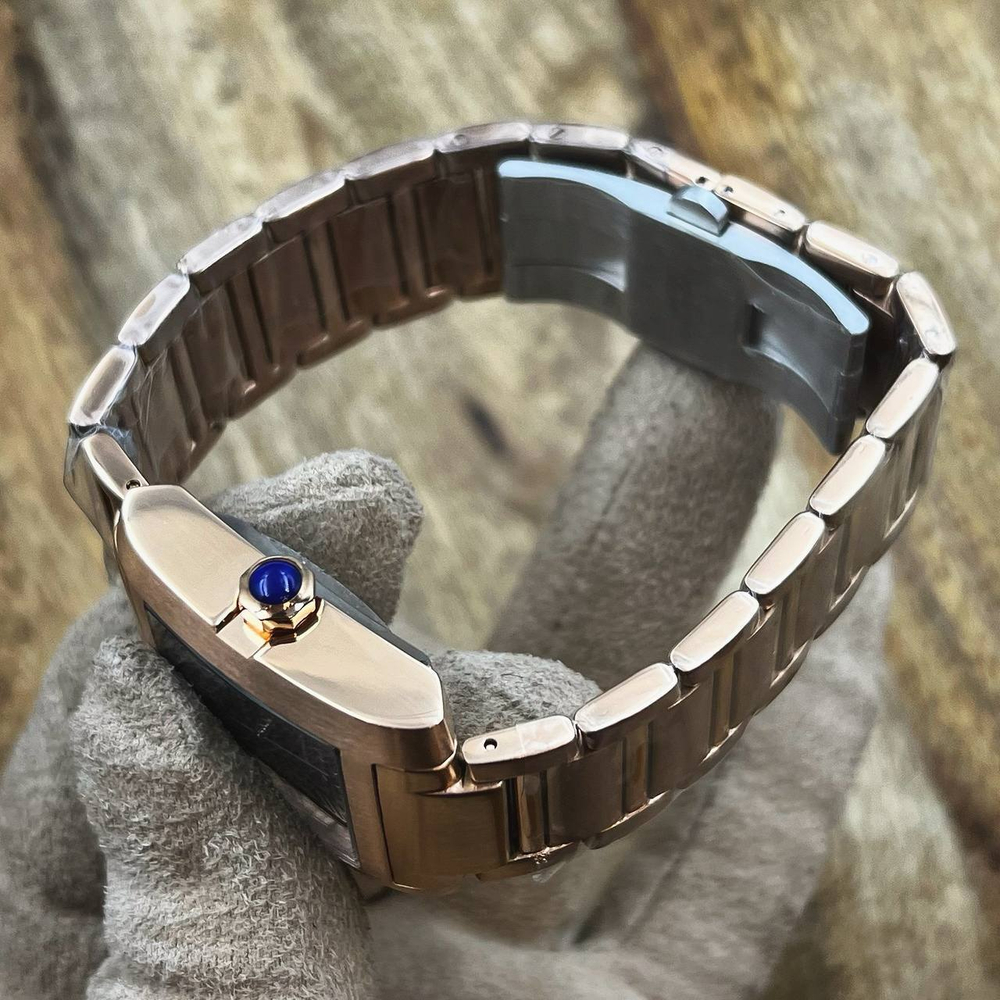 Часы Cartier