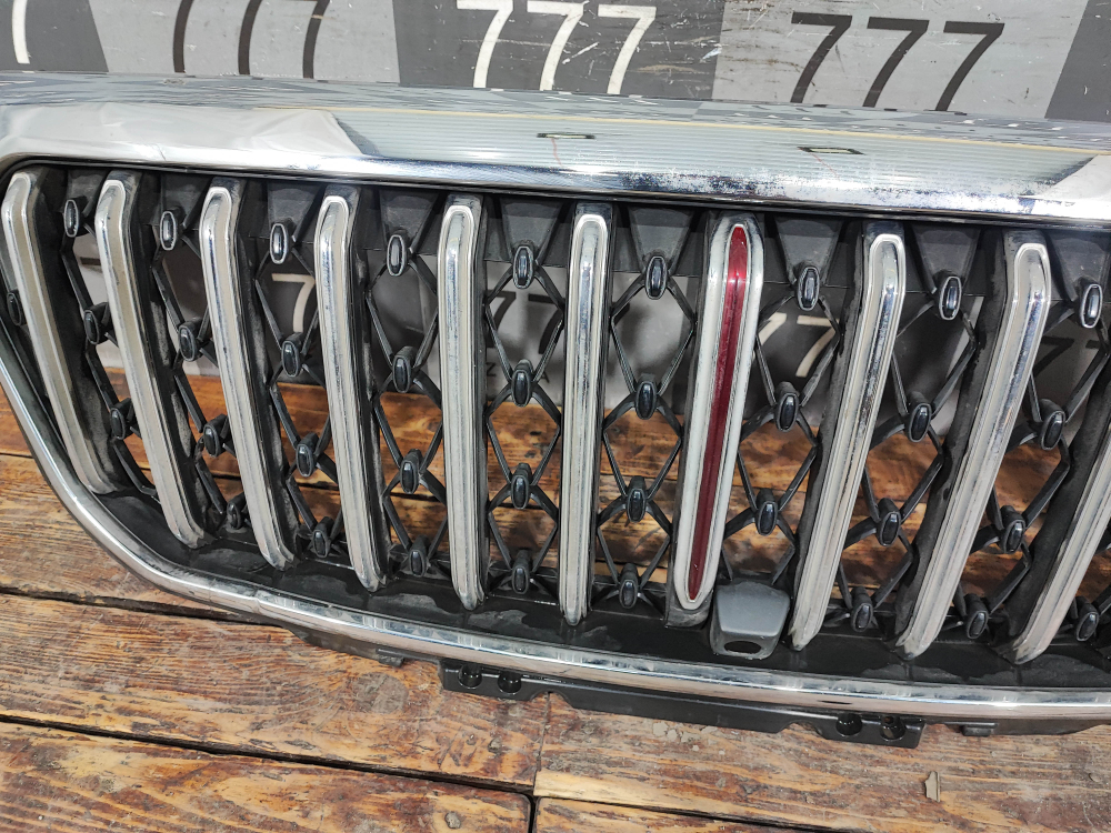 Решетка радиатора Hongqi HS5 19-нв Б/У Оригинал 8401550DD02115