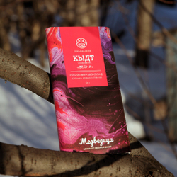 Рубиновый шоколад с вороникой, клубникой и лавандой "Весна" (КЫДТ)(100 г)