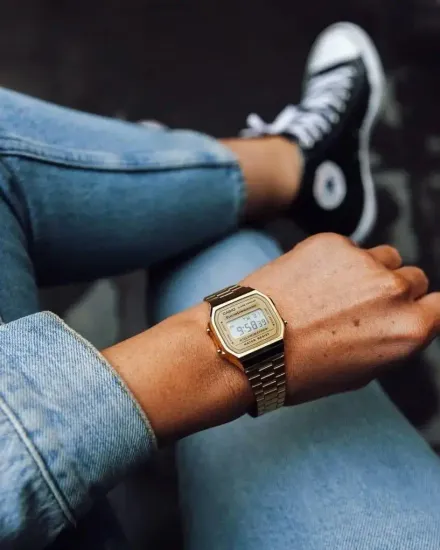 Электронные наручные часы Casio A168WG-9W