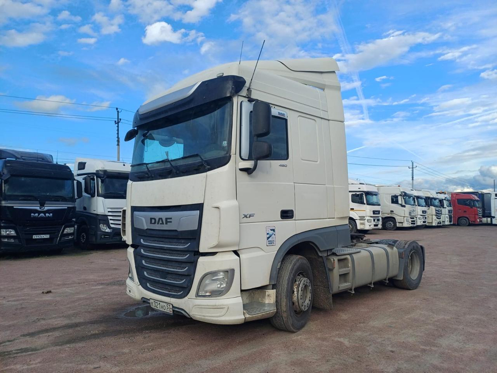 DAF XF 4x2 Седельный тягач XF 480 FT (Дизельный, 12,9 л, 483 л.с., АТ)