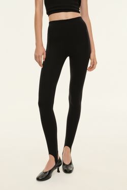 Леггинсы со штрипками (Базовый минимум), черные