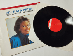 Винтажная виниловая пластинка LP Michala Petri Михала Петри The Virtuoso Recorder (Germany 1988)