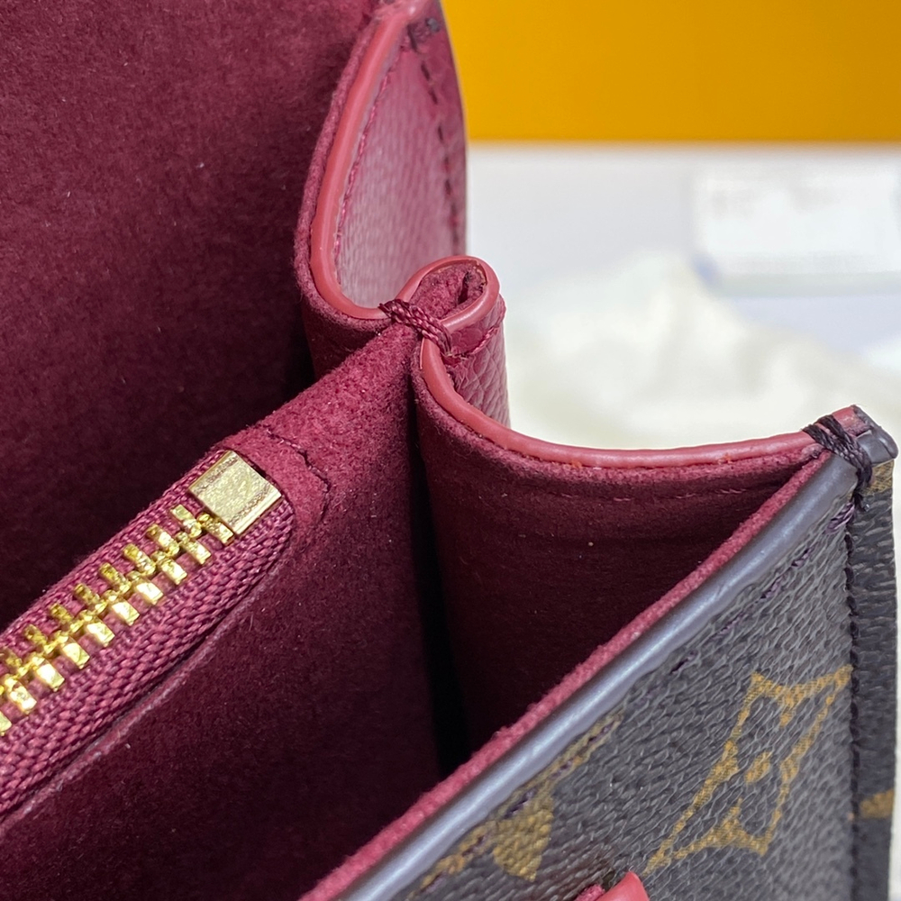 Louis Vuitton Victoire