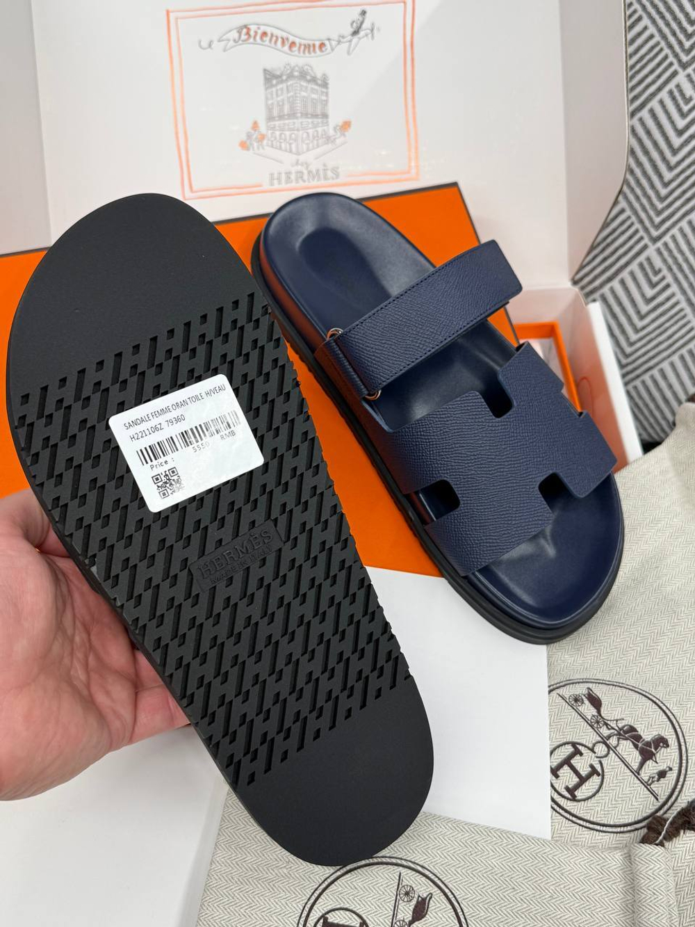 Шлёпанцы Hermes