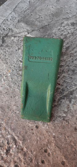 Коронка 208-70-14152 стандартная (PC400)