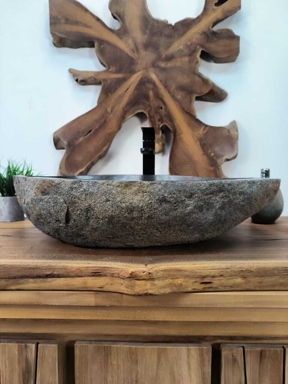 Раковина из речного камня RS-65839 64х48х15 из натурального камня