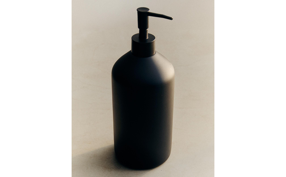 Zara Home дозатор для жидкого мыла, пластик, чёрный · 1534/466