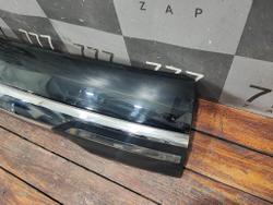 Накладка двери багажника верхняя Tank 500 21-нв Б/У Оригинал 5506300XKV3BB