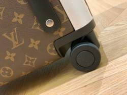 Louis Vuitton Horizon 55