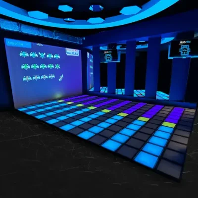 Интерактивный светодиодный пол с проектором «Арена Pixel Battle Plus» 187 шт