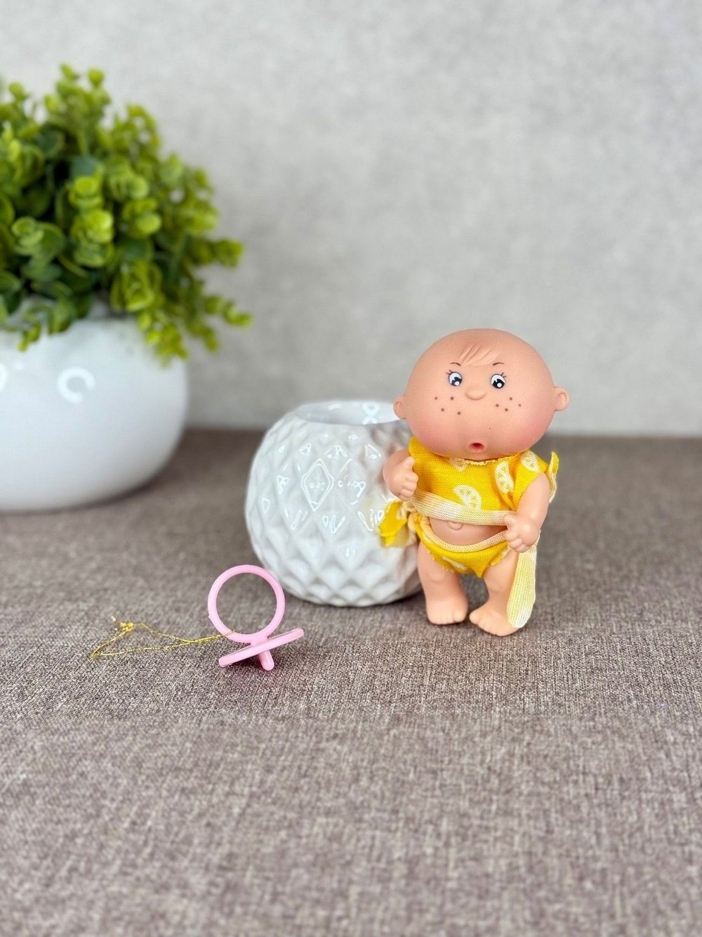 Пупс BERJUAN виниловый 12см Mini Gorditos (170)