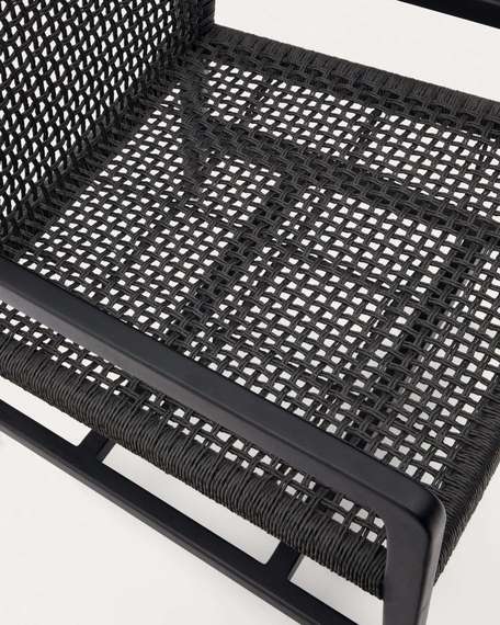 Кресло Sabolla из массива тика, черное