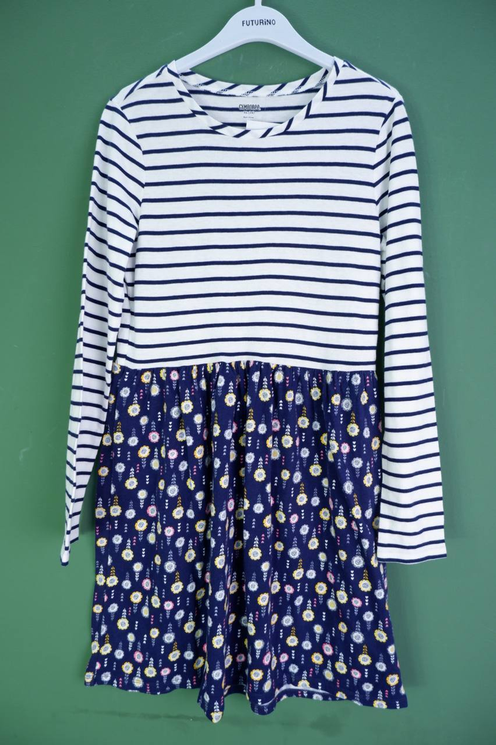 Платье Gymboree модное и практичное, на 14 лет