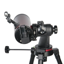 Телескоп Veber NewStar MAK90 AZIII вид сзади с окуляром и креплением