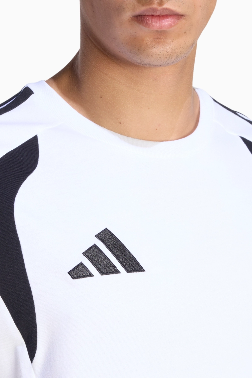 Футболка adidas Tiro 26 Tee - белый
