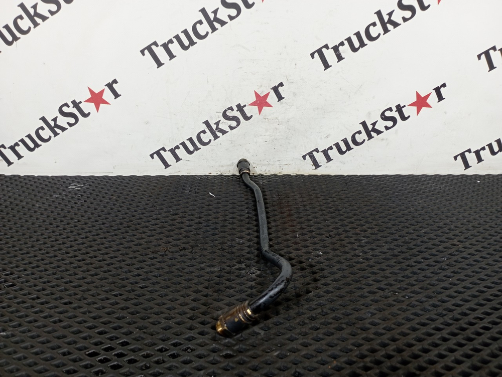 Трубка топливная