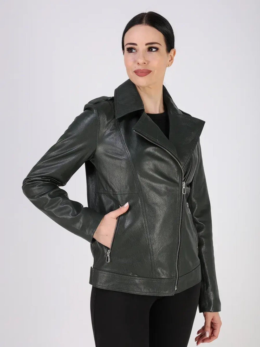 Кожаная куртка демисезонная косуха