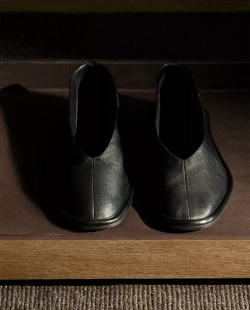 ZARA HOME ПОДСТАВКА ДЛЯ ОБУВИ С МЕТАЛЛИЧЕСКИМИ РУЧКАМИ, КОРИЧНЕВЫЙ