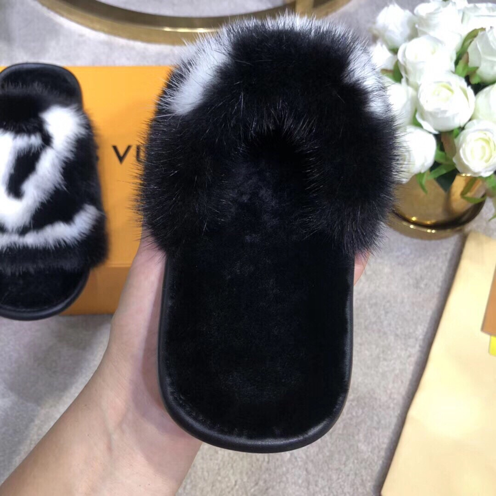 Louis Vuitton Fur Slide
