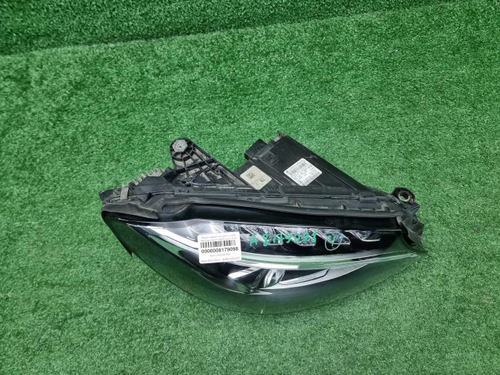 Фара правая Mercedes C w205 (2014-2018) LED