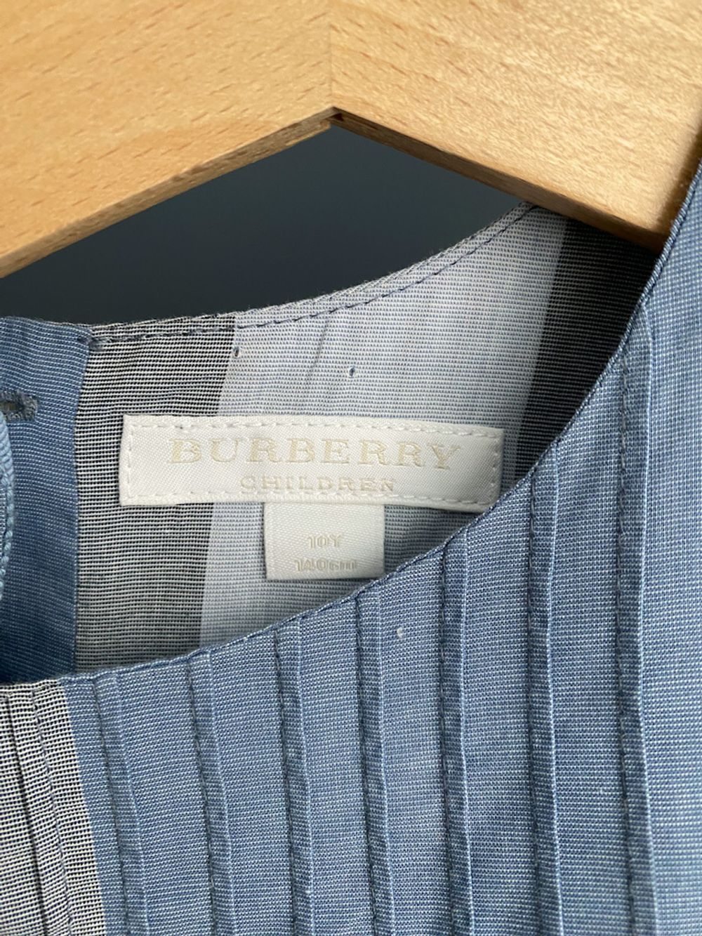 Хлопковое платье Burberry, 140