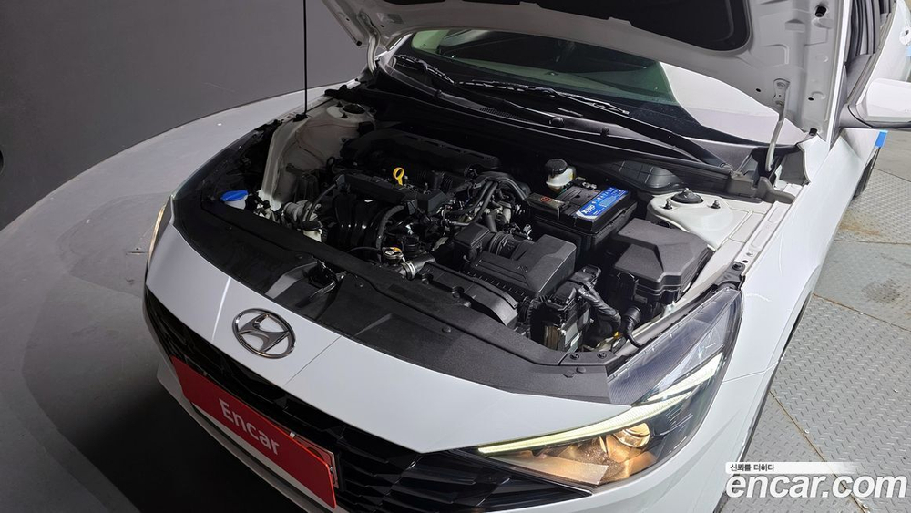 Hyundai Avante (CN7) 1.6 (05.2020)
