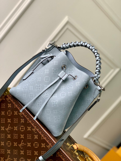 Louis Vuitton Muria