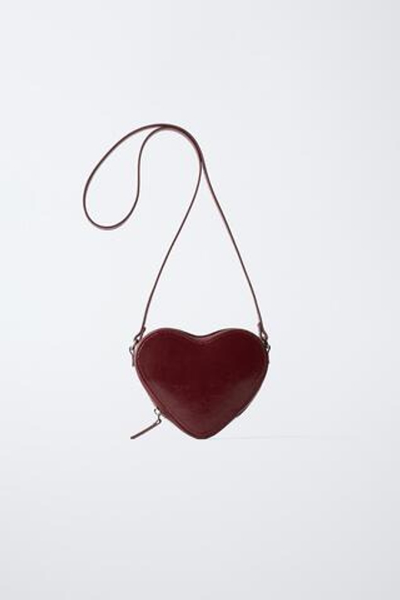 ZARA СУМКА «СЕРДЦЕ» С ПЛЕЧЕВЫМ РЕМНЕМ, БОРДОВО-КРАСНЫЙ